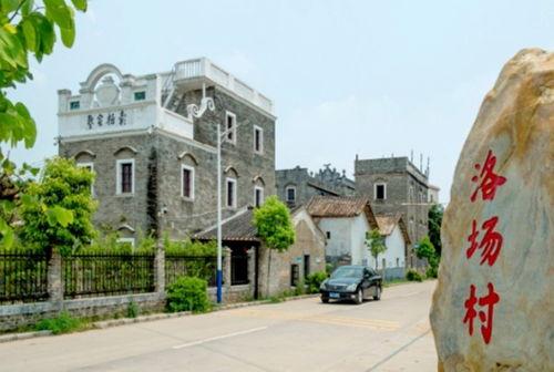 美丽乡村网红小镇图片,网红小镇的美丽画卷”