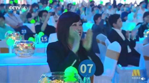 新生晚会吃瓜,揭秘幕后故事与精彩瞬间